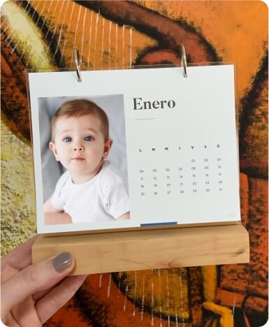 Calendario base de madera